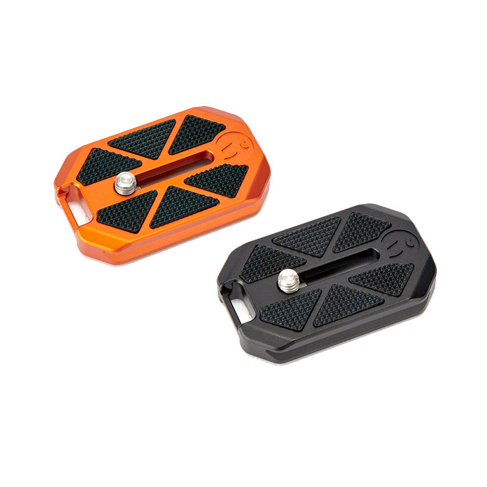 3 Legged Thing QR7 updated quick release plates in Copper and Darkness