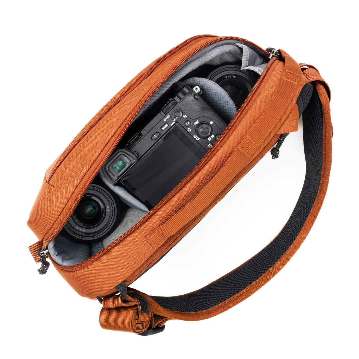 Think Tank TurnStyle 5L with mirrorless camera gear
