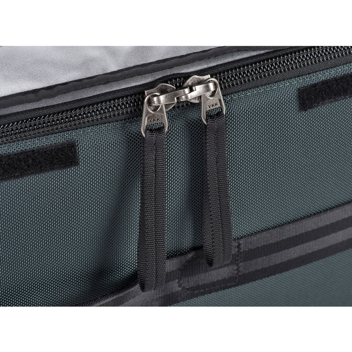 Think Tank Video Tripod Manager 44
