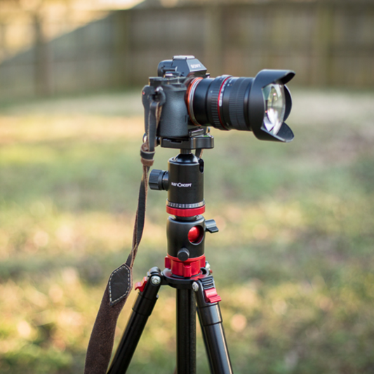 How to Choose the Right Tripod or Mount for Camera and Phone Content