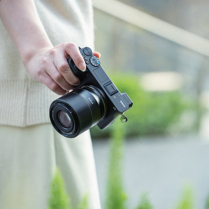 TTArtisan AF 56mm f/1.8 official lens view