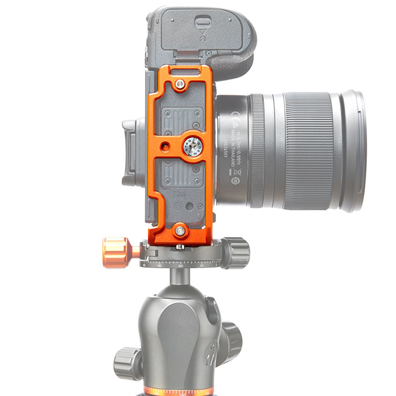 3 Legged Thing Zelda Copper L-Bracket fitted to Nikon Z-series camera