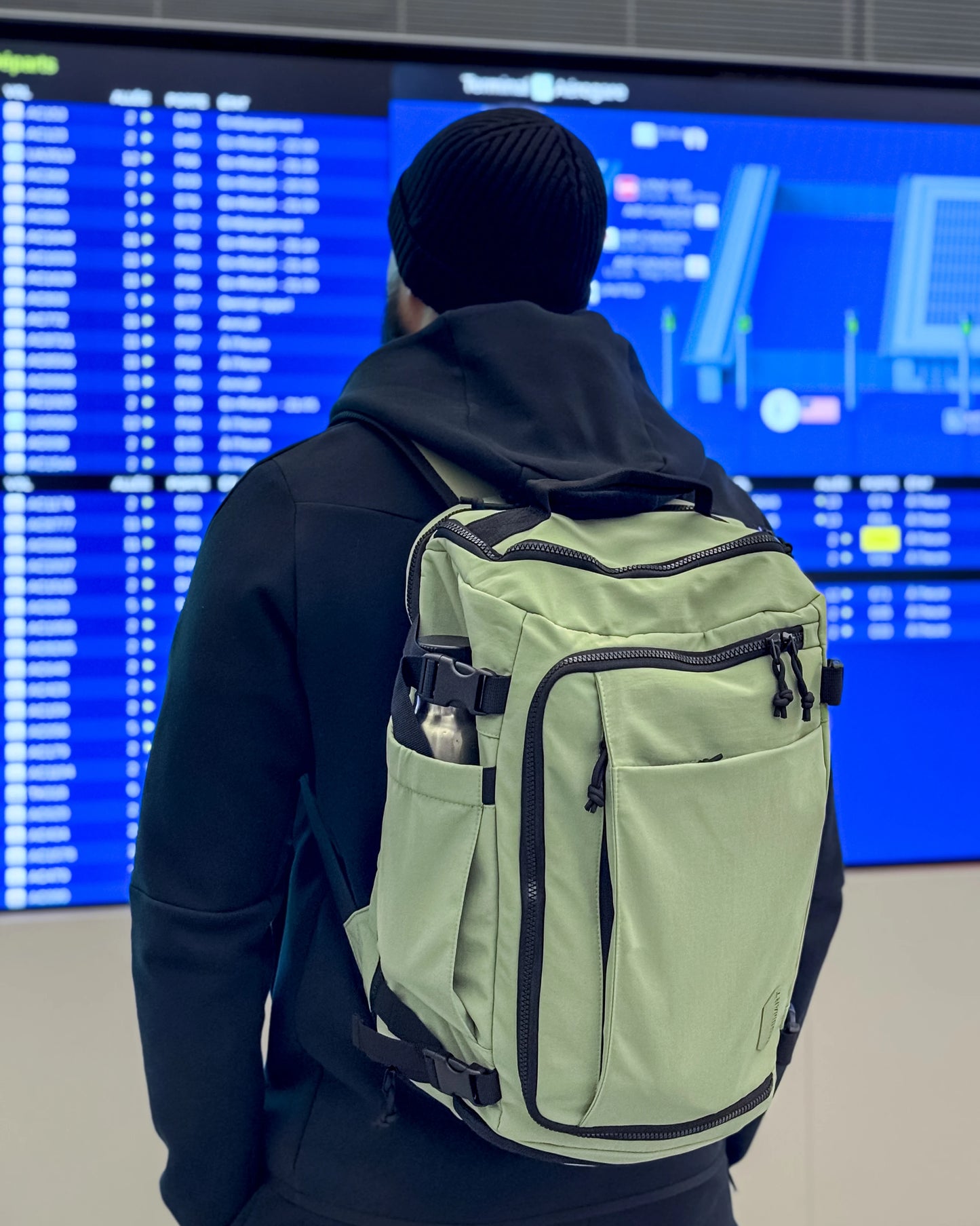 BAGSMART Vacuum Compression Travel Backpack 28L / 38L