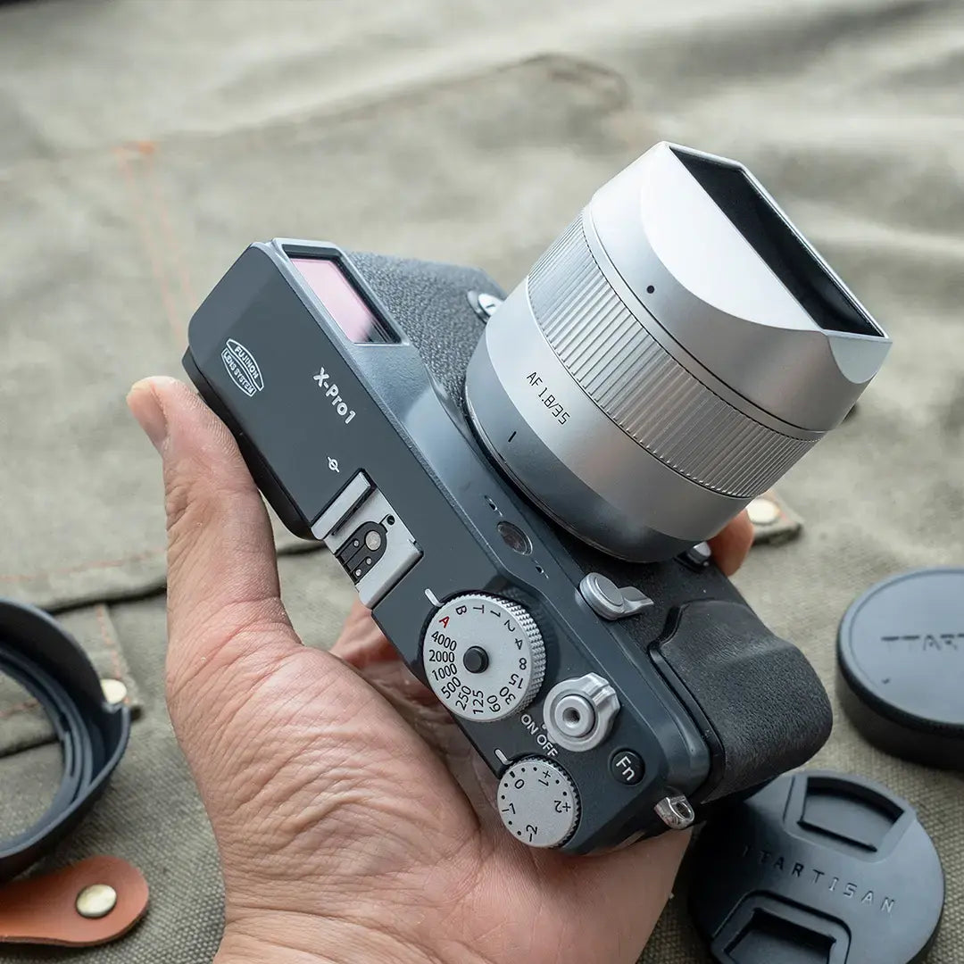 TTArtisan AF 35mm f/1.8 II APS-C lens official image 3