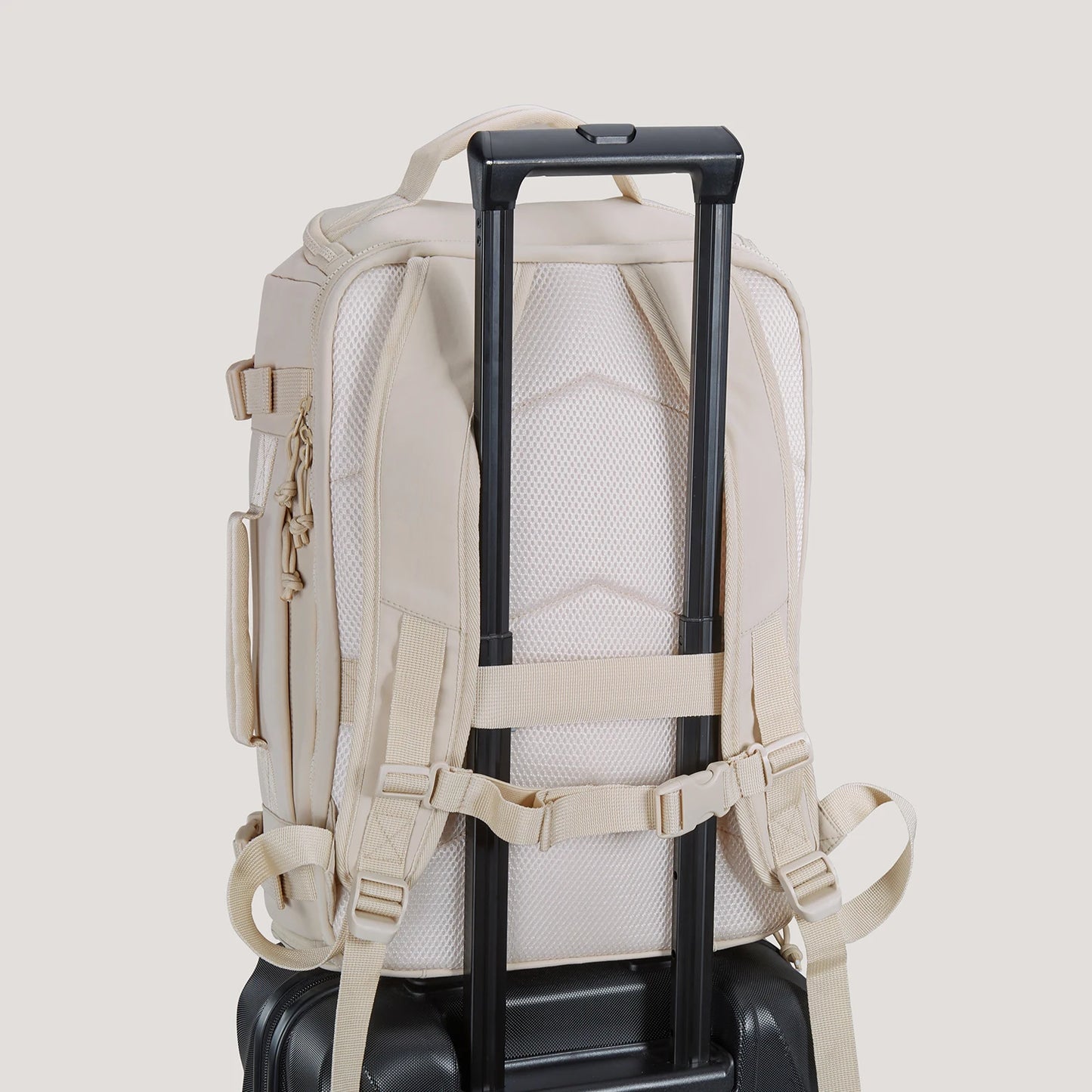 BAGSMART Vacuum Compression Travel Backpack 28L / 38L