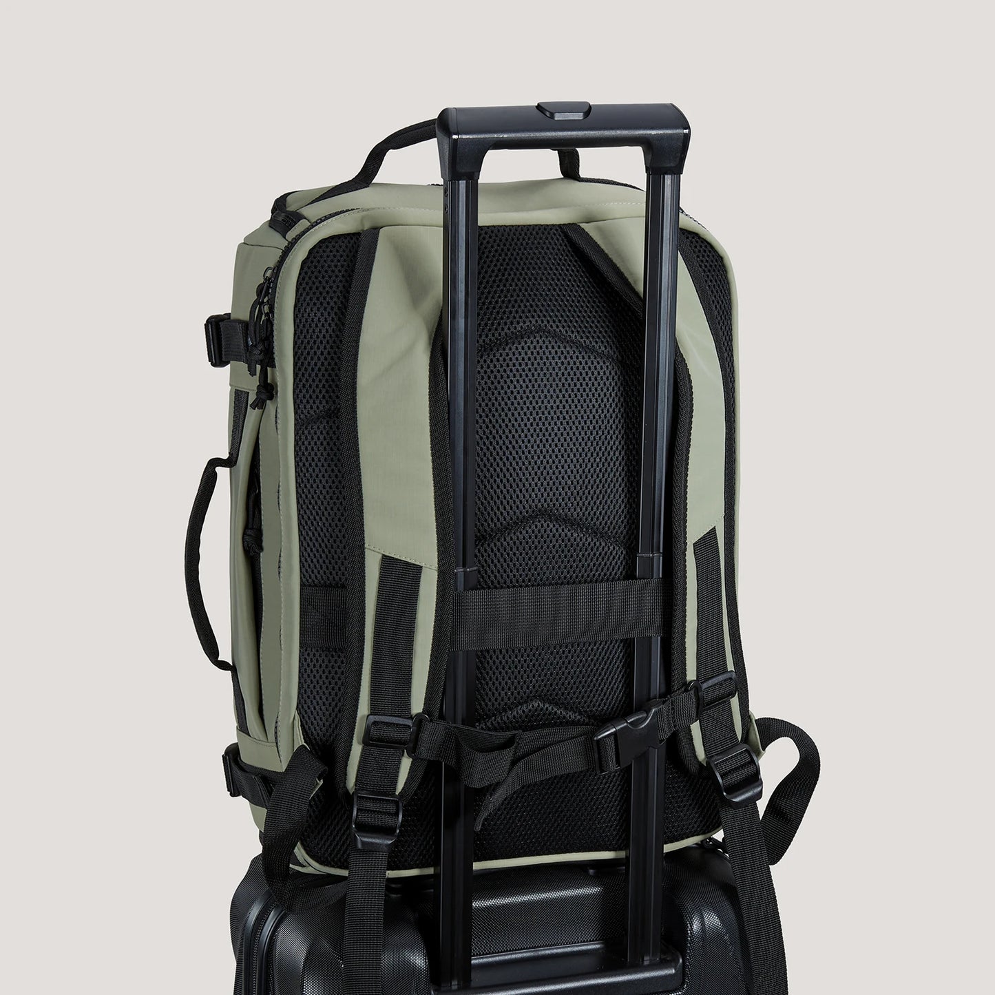 BAGSMART Vacuum Compression Travel Backpack 28L / 38L
