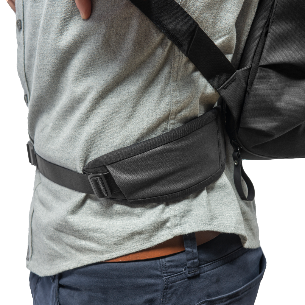 Peak Design Everyday Hip Belt Medium v2 product detail and lifestyle image | Peak Design Australia | CameraHUB