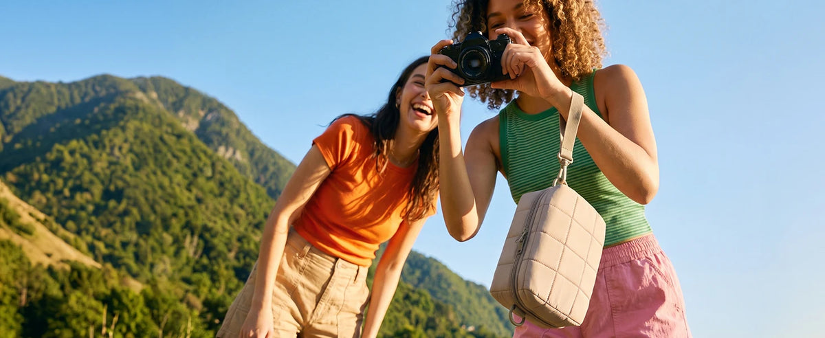 BAGSMART Compact Digital Camera Bag