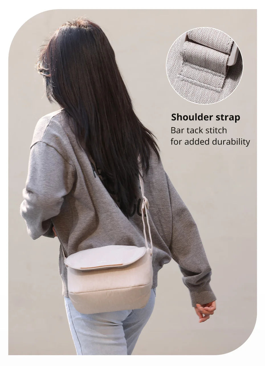 Ulanzi F01 3L Splash-Resistant Camera Sling Bag