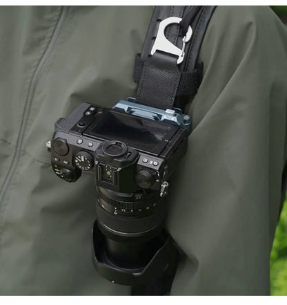 XILETU Quick Release Backpack Camera Clip