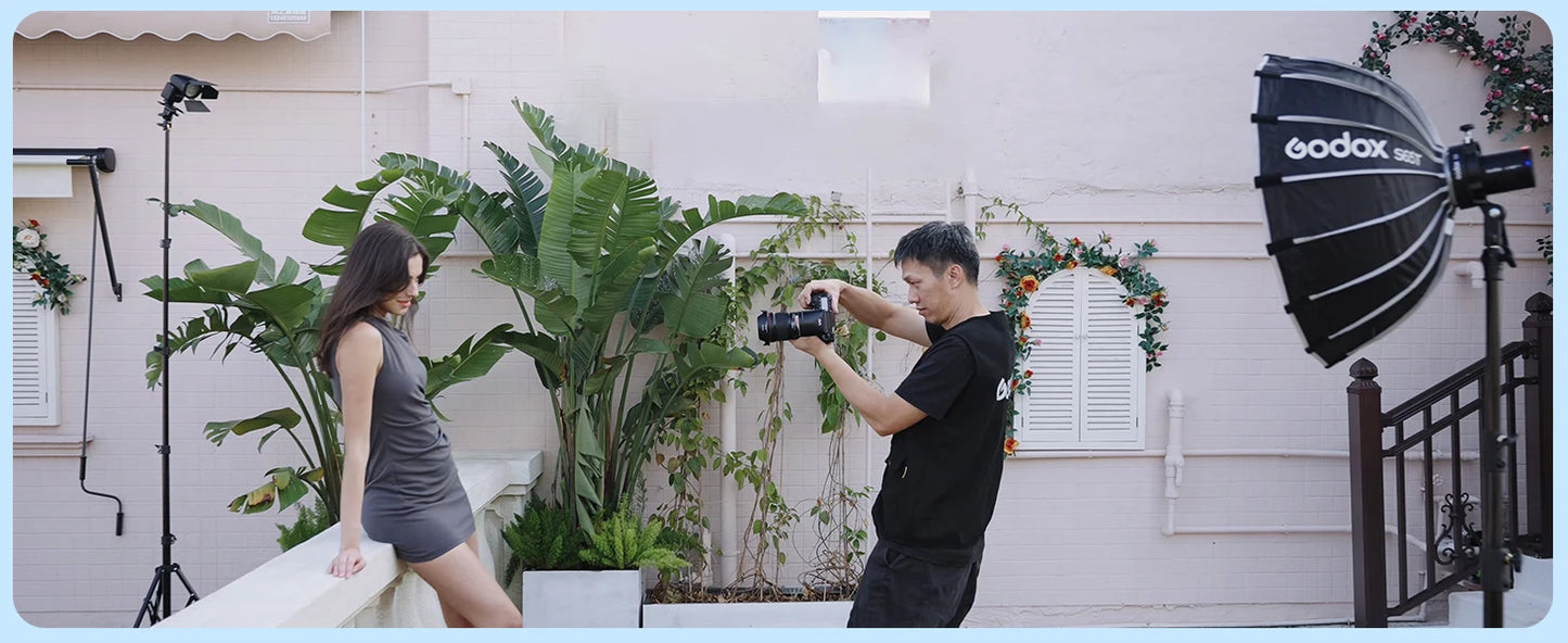 Godox V1 Mid TTL Li-Ion Round Head Camera Flash
