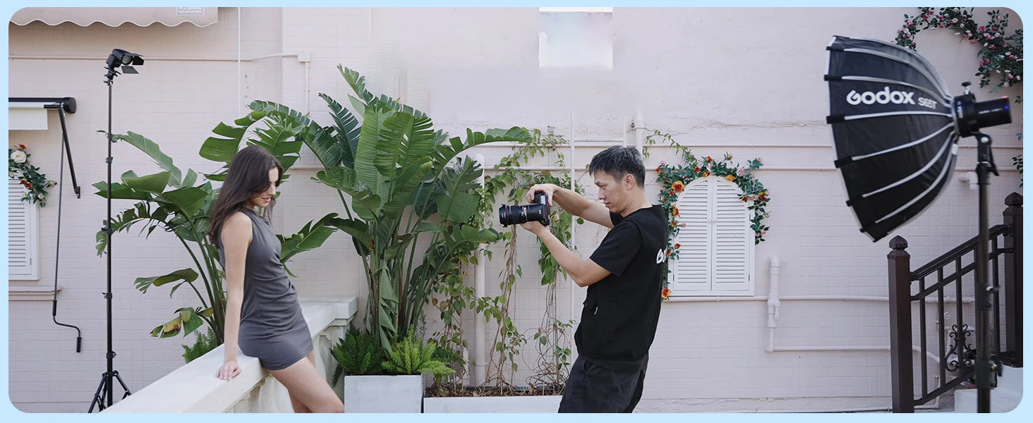 Godox V1 Mid TTL Li-Ion Round Head Camera Flash