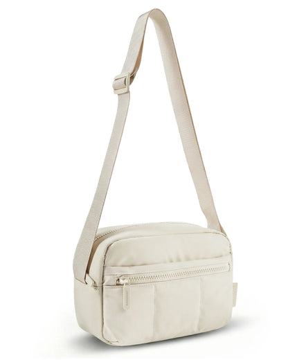 BAGSMART 2-in-1 Puffy Camera Sling Bag