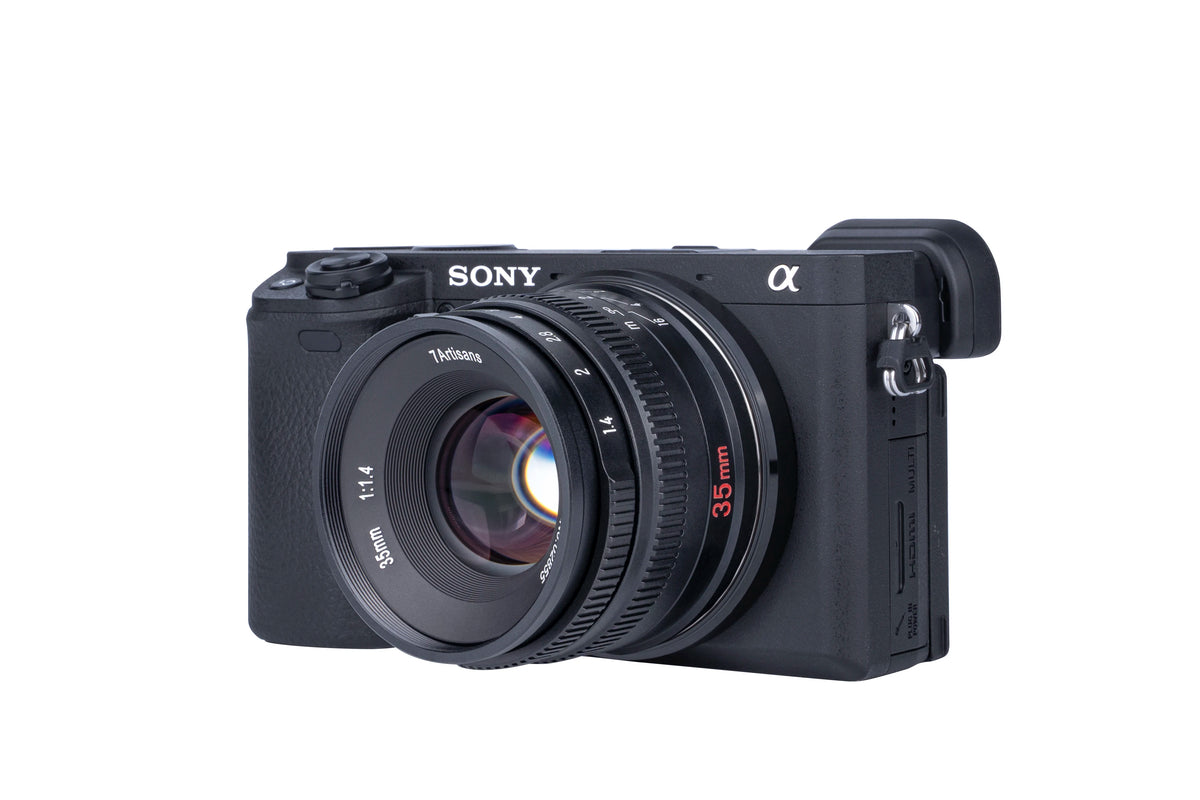 7artisans 35mm f/1.4 Mark II APS-C Manual Focus Lens