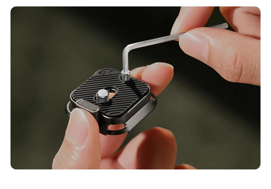 Ulanzi UKA07 Backpack Quick Release Camera Clip