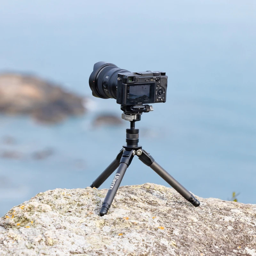 Ulanzi TT35 Hiking Stick Tripod Kit - Single Monopod