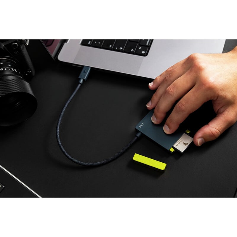 Angelbird Card Reader PKT CFexpress B connected to a laptop