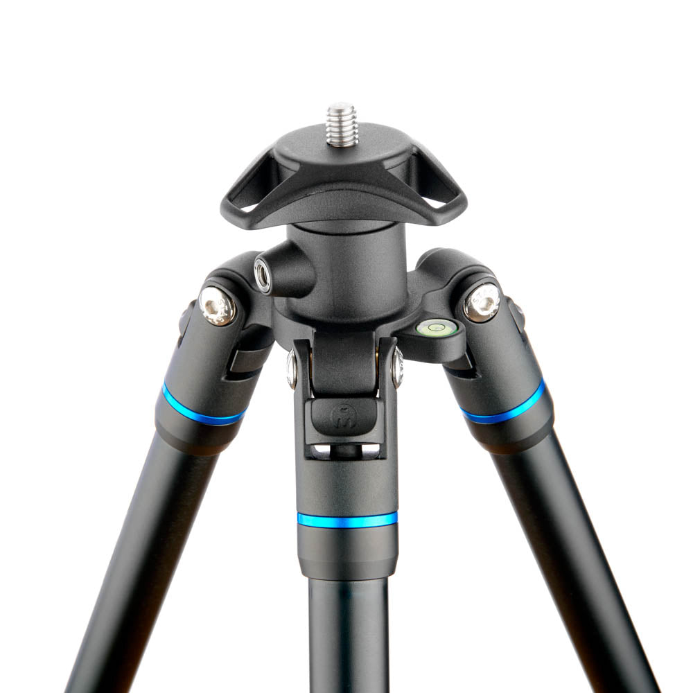 3 Legged Thing Corey 2.0 Black Blue tripod kit