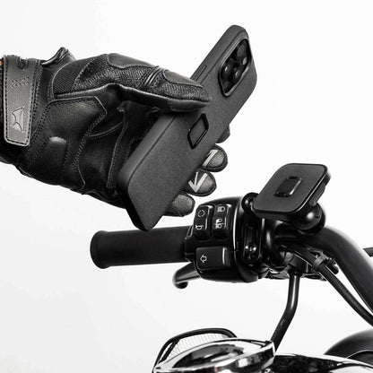 Peak Design Mobile Motorcycle Mount Brake/Clutch product detail and lifestyle image | Peak Design Australia | CameraHUB