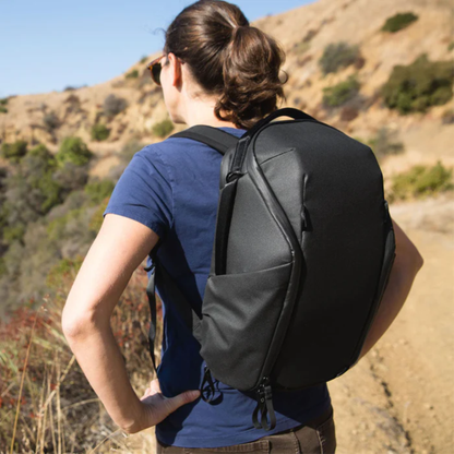 Peak Design Everyday Backpack Zip v2 Camera Backpack - 15L / Eclipse | Peak Design Australia