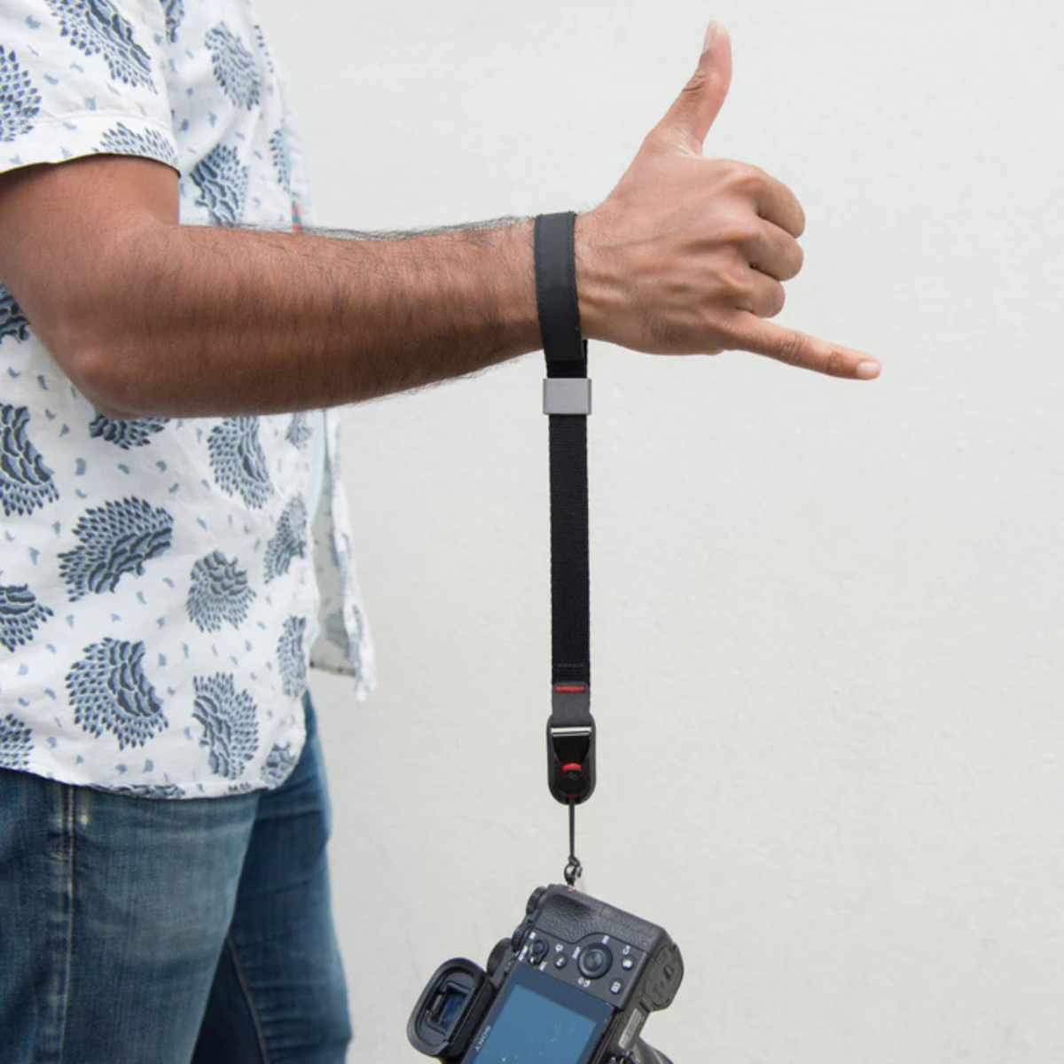 Peak Design Cuff Camera Wrist Strap - Ibis | Peak Design Australia