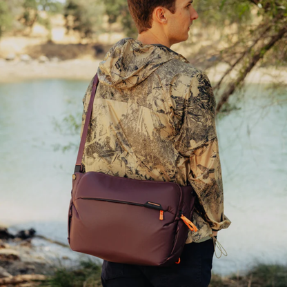 Peak Design Everyday Sling v2 Camera Sling Bag - 3L / Kelp | Peak Design Australia
