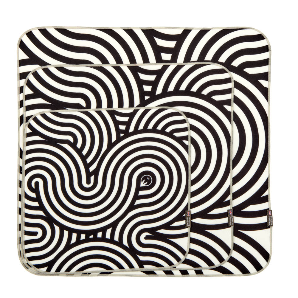 3 Legged Thing Wrapz Protective Camera & Tech Wraps – Swirls / Bundle